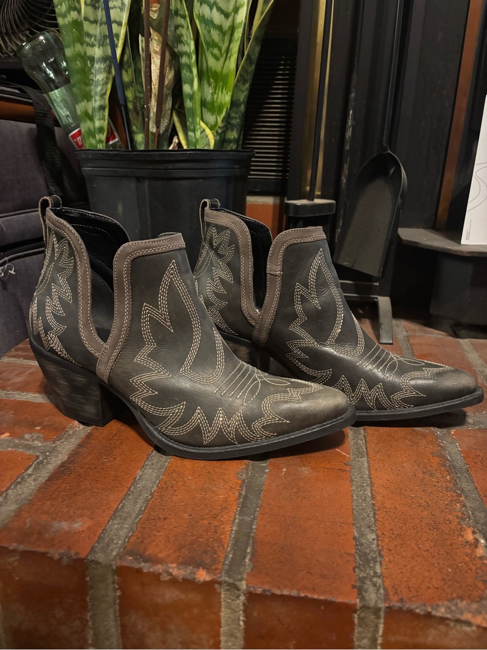 Myra Leather Embroidered Boots